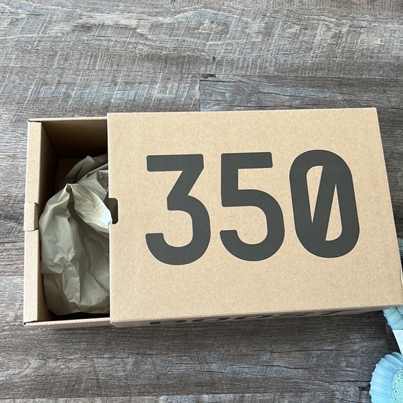 New! YEEZY BOOST 350 V2 SALT, Authentic - Picture 13 of 13